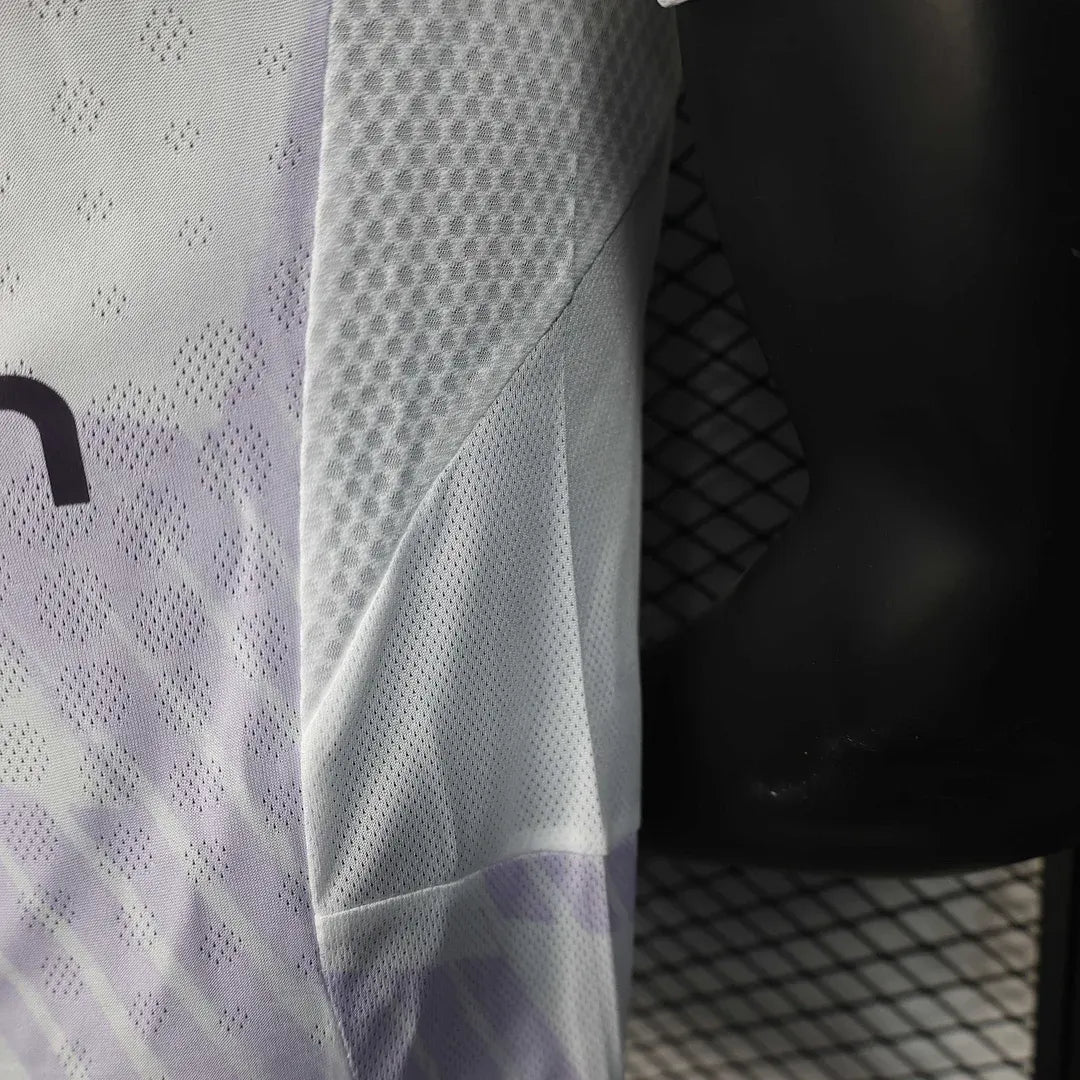 Manchester United Away Football Shirt 2025/2026 Player Version