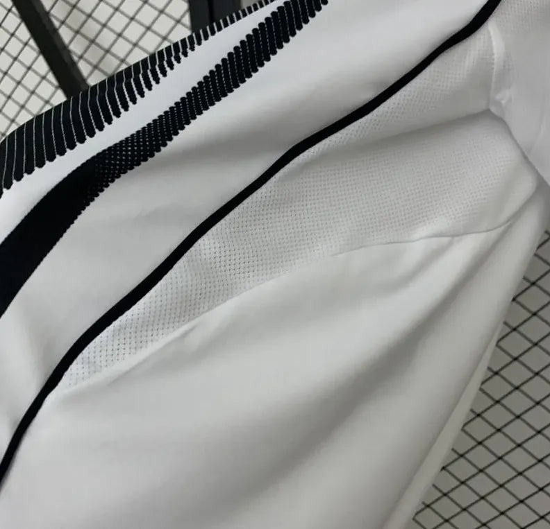 25-26 Juventus Home Jersey