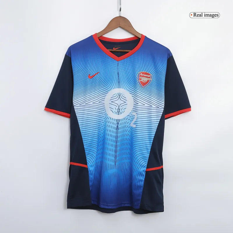 02-04Arsenal Retro Third Away Jersey