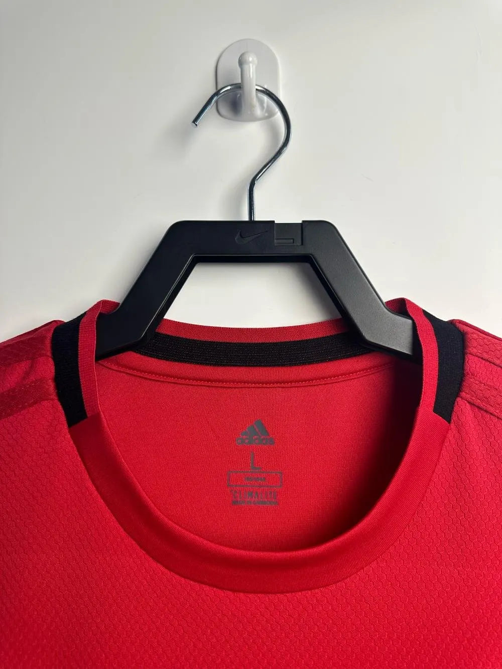 Retro Manchester United Home Football Shirt 2019-2020