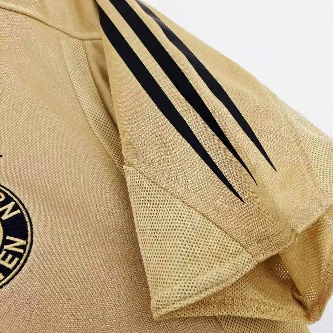 04-05 Bayern Munich Retro Away Jersey