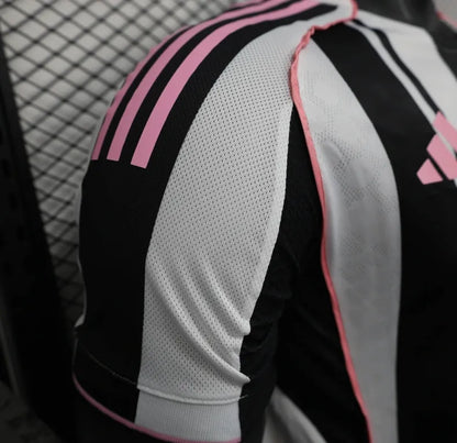 Player Version 25/26 Juventus Home Jersey