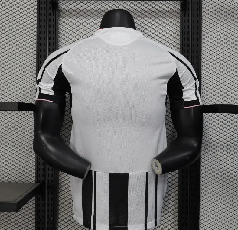 Player Version 25/26 Juventus Home Jersey