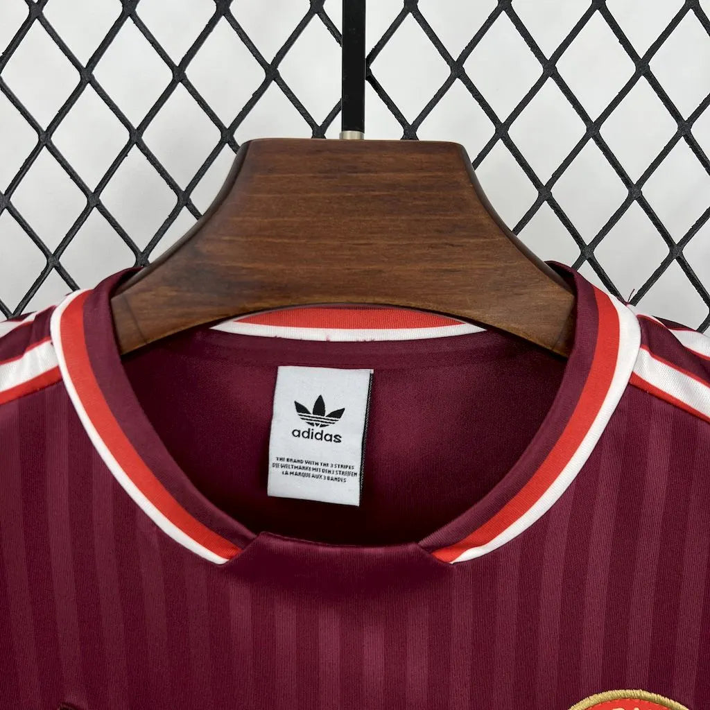 Bayern Munich 2025-26 Terrace Icons Kids Kit