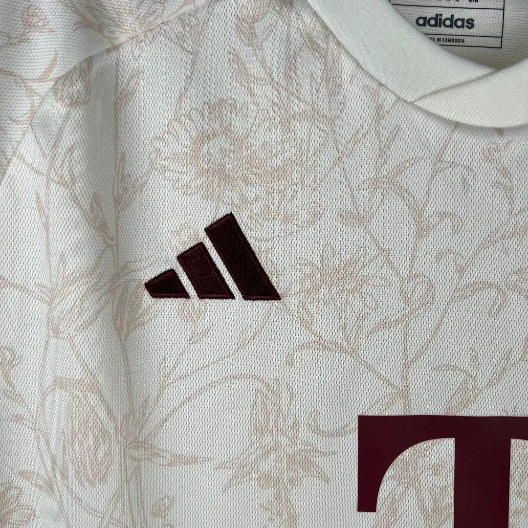 23-24 Bayern Munich Third Jersey
