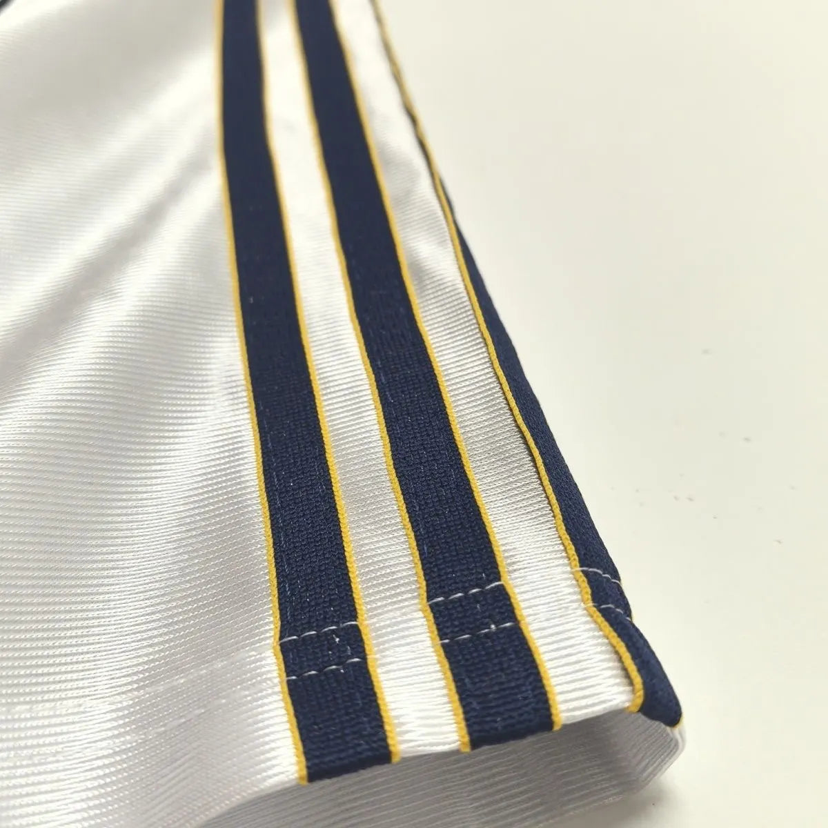 Real Madrid Retro Jersey Home Shirt 1998-00