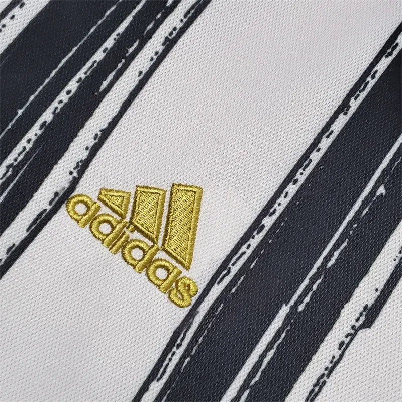 20-21 Juventus Home Soccer Retro Jerseys Shirt